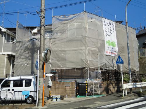 外観足場.jpg