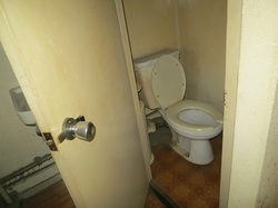 旧トイレ.JPG