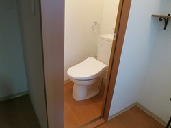 トイレアフター.jpg